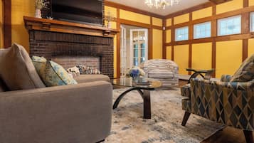 Premium House, Garden View | Living area
