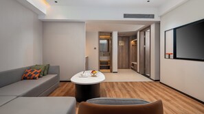 1 Bedroom Suite