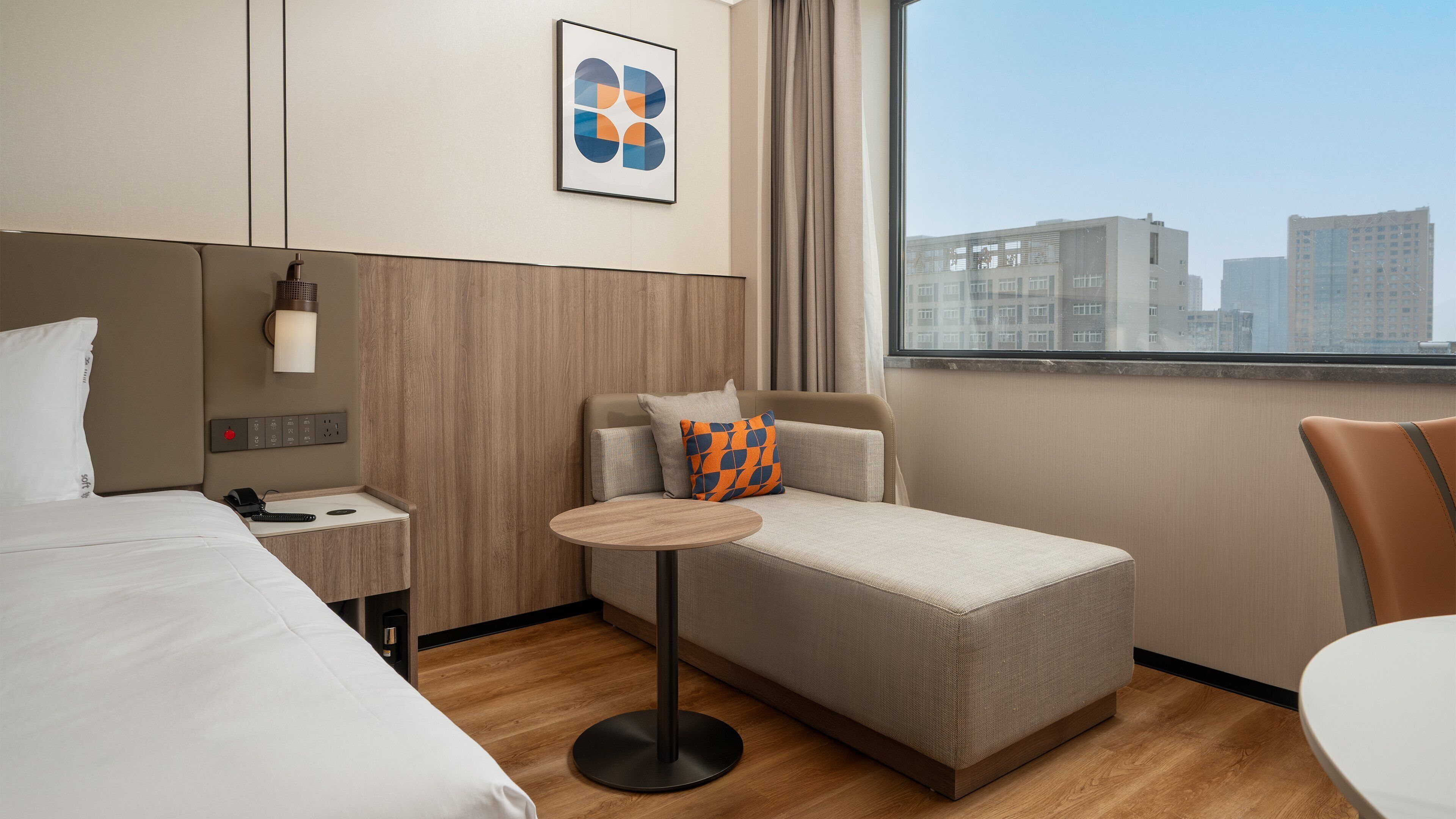 高級房 2張雙人床 無障礙 | 羽絨被、書桌、手提電腦工作空間、遮光窗簾/窗簾