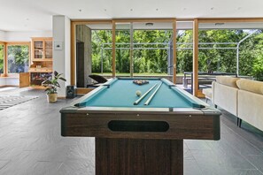 Spielezimmer