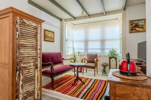 Duplex conforto, vista para o mar | Escrivaninha, espaço de trabalho para notebook, Wi-Fi de cortesia