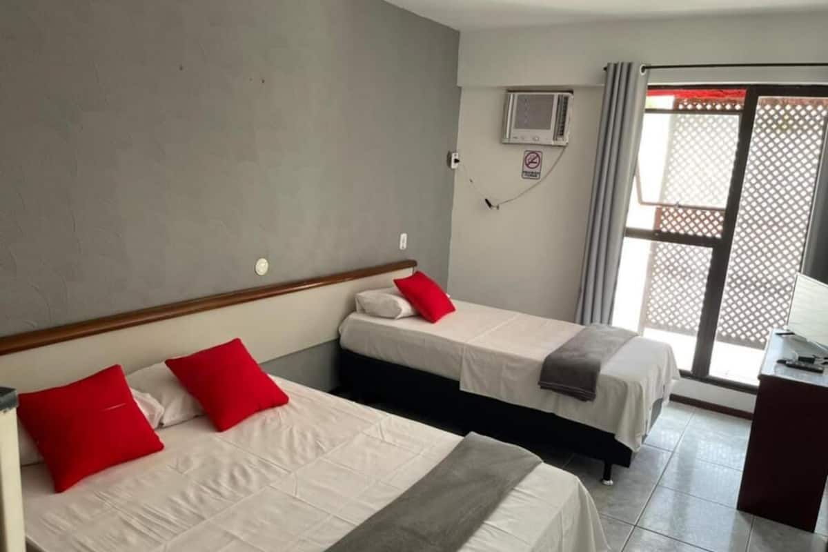 Classic Quadruple Room | Wi-fi percuma