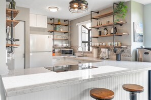 콘도, 퀸사이즈침대 2개 (Kailua Bay Resort#2-306) | 전용 주방