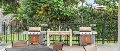 Condo, 2 Queen Beds (Kailua Bay Resort#2-306) | Outdoor dining