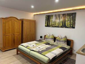 1 bedroom, WiFi, bed sheets - Wandlhof vacation apartment (Niederösterreich)
