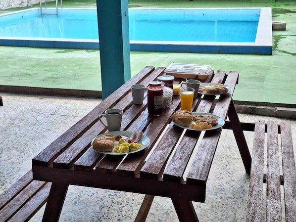 Outdoor dining