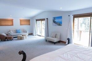 5 bedrooms, WiFi, bed sheets