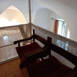 Appartement, 1 slaapkamer, uitzicht op bergen | Woonkamer | Boeken