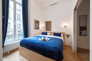 2 chambres, fer et planche à repasser, accès à Internet, literie fournie