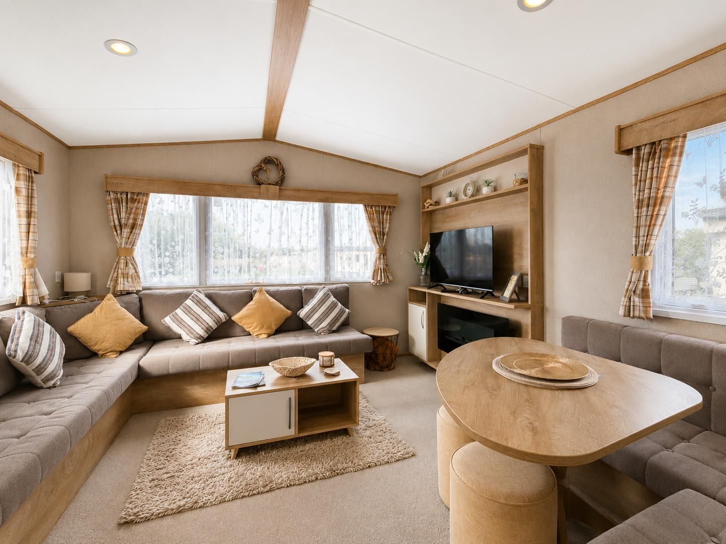 Stunning 6 Berth Caravan Near To The Beach At Pakefield Ref 68115cr - Lowestoft