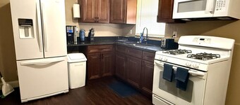 Peaceful 1-Bedroom Retreat in Lakeland
