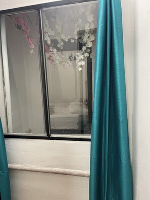 1 bedroom, in-room safe, desk, iron/ironing board