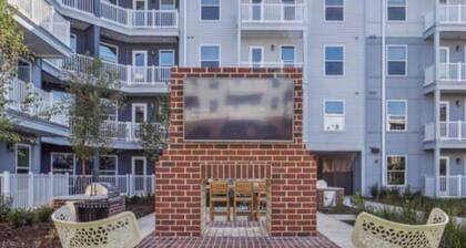 Cozy 1-bedroom apartment in charming Kennesaw with AC