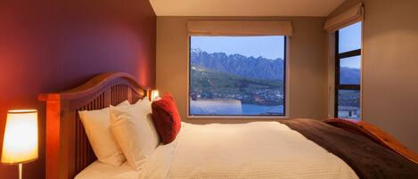 4 Schlafzimmer, Bügeleisen/Bügelbrett, WLAN