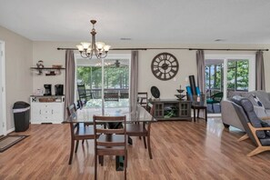 Interior - Easy Lake Living - Sleeps 8 (Prosperity)