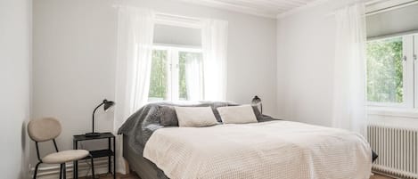 3 chambres, bureau, fer et planche Ă repasser, Wi-Fi gratuit