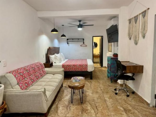 1 bedroom, in-room safe, desk, iron/ironing board