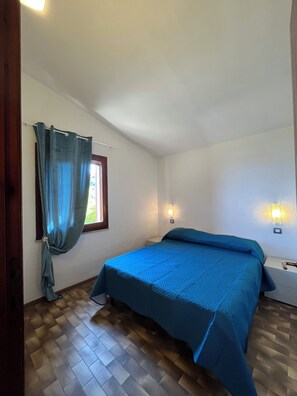 2 bedrooms, travel cot, free WiFi, bed sheets - Apartment Villa Aurea Snow White in Costarei (Costa Rei)