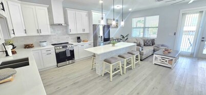 #3 St Joseph Home with Jacuzzi