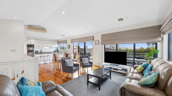 Smart TV, ping pong, books