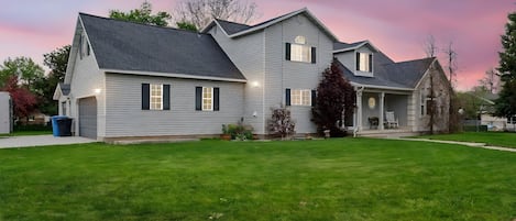 المنشأة من الخارج