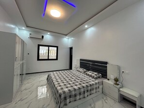 3 soverom, internettilgang og sengetøy