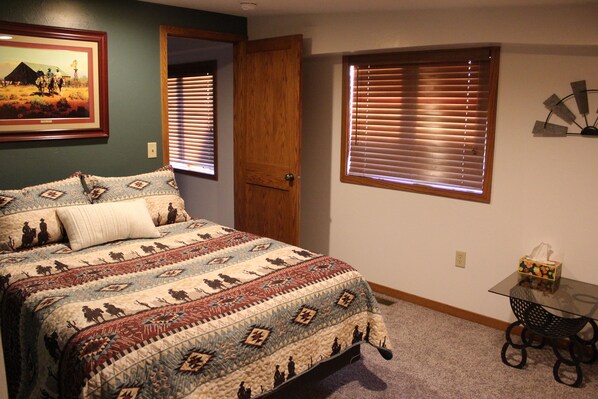 1 bedroom, free WiFi, bed sheets