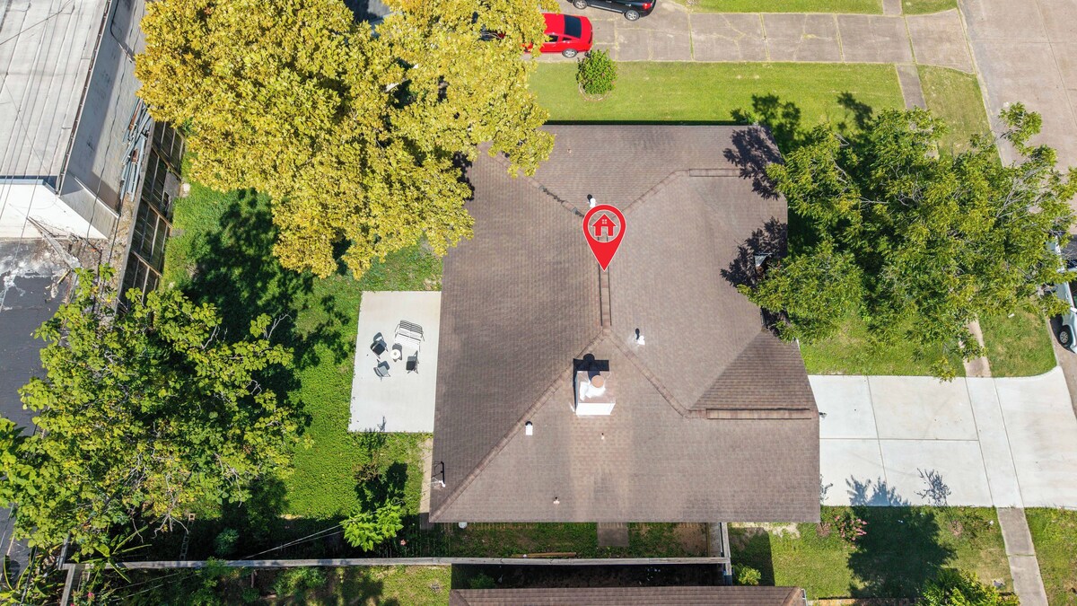 Photo 44 of Cozy Home in Downtown Houston w/ Spacious Backyard