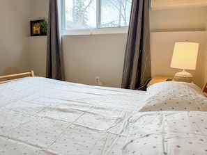1 bedroom, WiFi, bed sheets