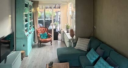 Cozy home 2 minutes walk from the beach!