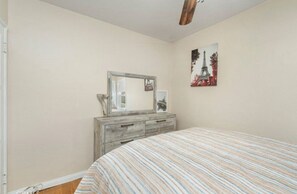 1 bedroom, iron/ironing board, WiFi