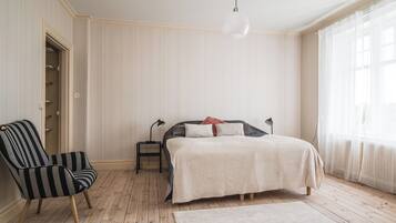 2 habitaciones, tabla de planchar con plancha y wifi gratis