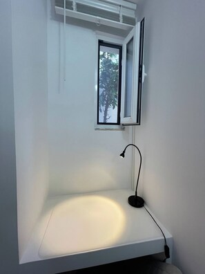Hair dryer - Tagus River Apartment *Cacilhas, 10min from Lisbon (Almada)