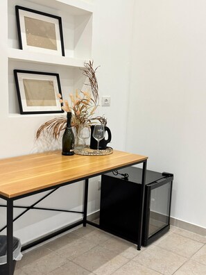 Een bureau, gratis wifi