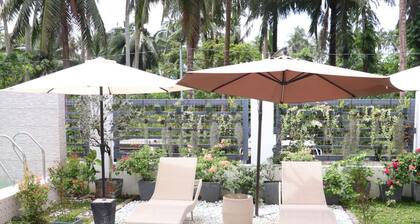 Surf escape in the beautiful Baler, steps from the beach, Peaceful and relaxing.