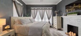 "KOZY KOTTAGE" Near Downtown! 2025 Remodel, Sleeps 8 Comfortably, Games & More!