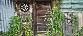 "KOZY KOTTAGE" Near Downtown! 2025 Remodel, Sleeps 8 Comfortably, Games & More!
