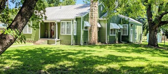 Cozy two-bedroom house with central heat and air. Close to downtown Ark City.