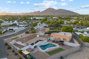Exterior - Prime Location | Shared Pool | Hot Tub | Games (Phoenix)