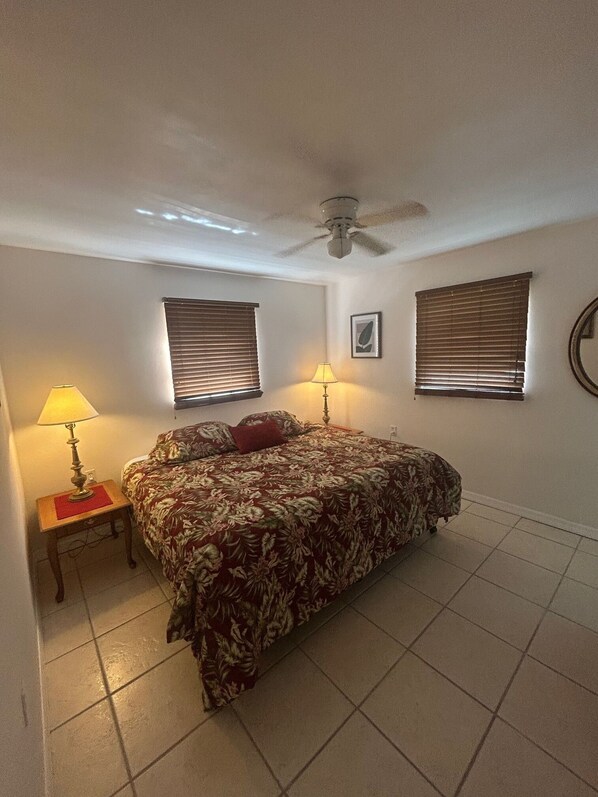 1 bedroom, iron/ironing board, Internet, bed sheets