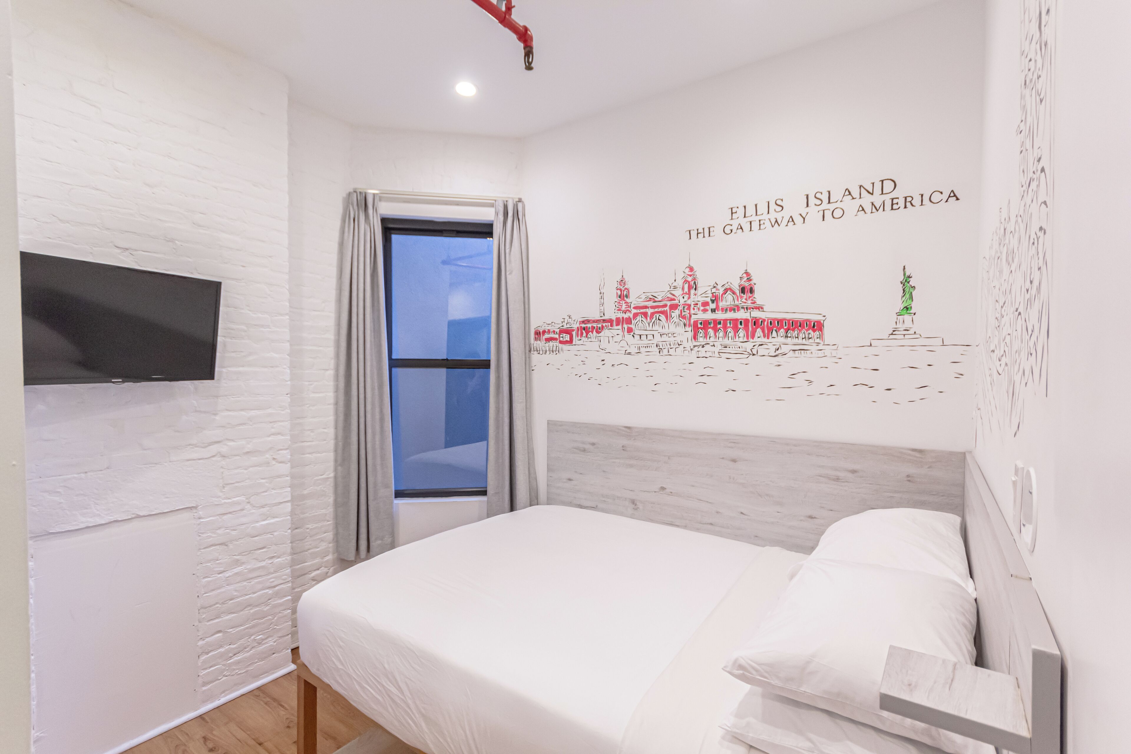 Habitación estándar doble | Tabla de planchar con plancha, wifi gratis, ropa de cama