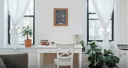 Massive and Neat Two Bedroom Flat on Park