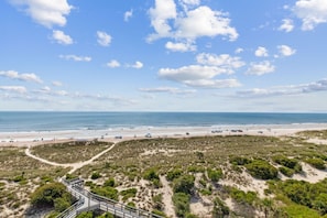 Una spiaggia nelle vicinanze