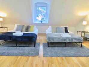 3 bedrooms, iron/ironing board, WiFi