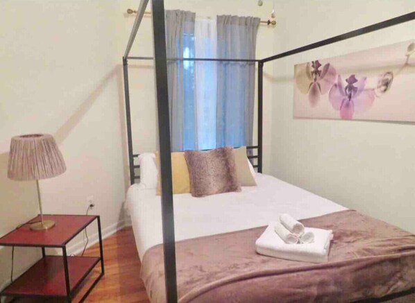 3 bedrooms, iron/ironing board, WiFi