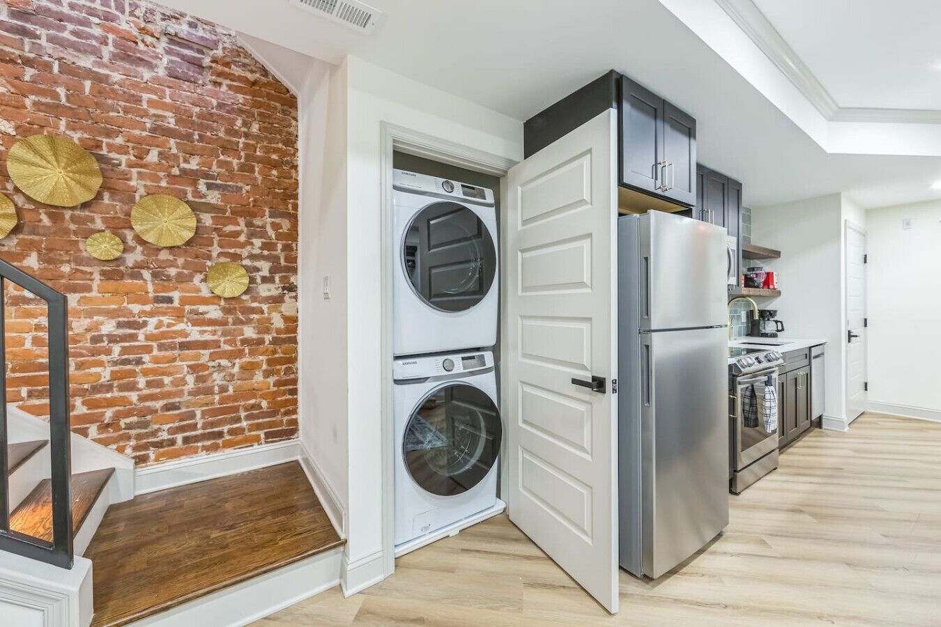 Mikrowelle, Herdplatte, Geschirrspüler