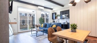 1/1 Across from Fairmount Park | 10 mins to DT (E)