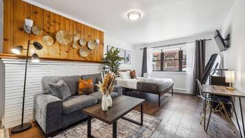 Desk, iron/ironing board, WiFi