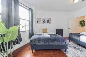 1 bedroom, iron/ironing board, WiFi, bed sheets
