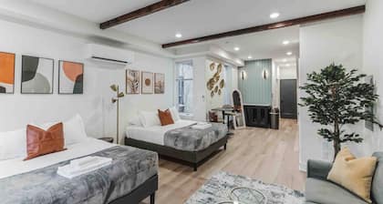 Large Studio w/2 Beds & Balcony (C)